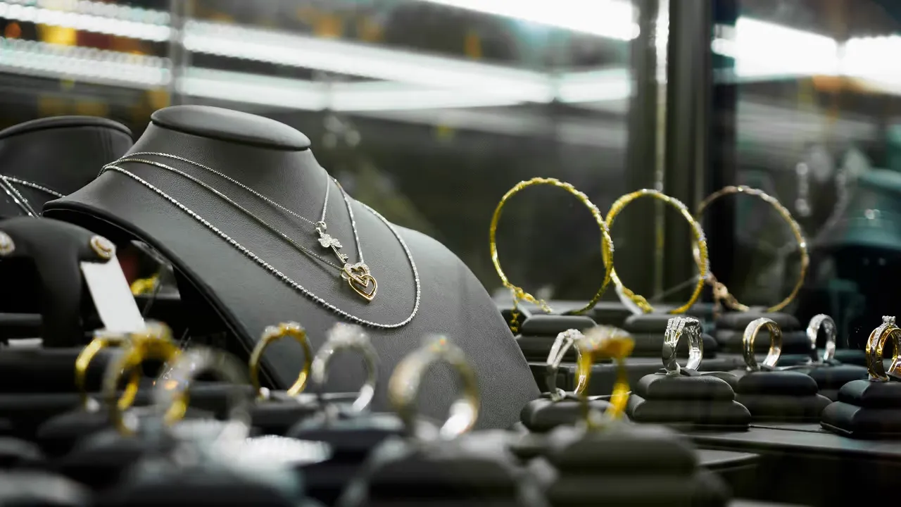 Smyckens betydelse och historia